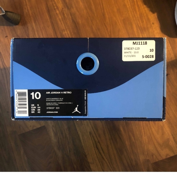 Jordan 11s "win like 82" - Picture 8 of 8